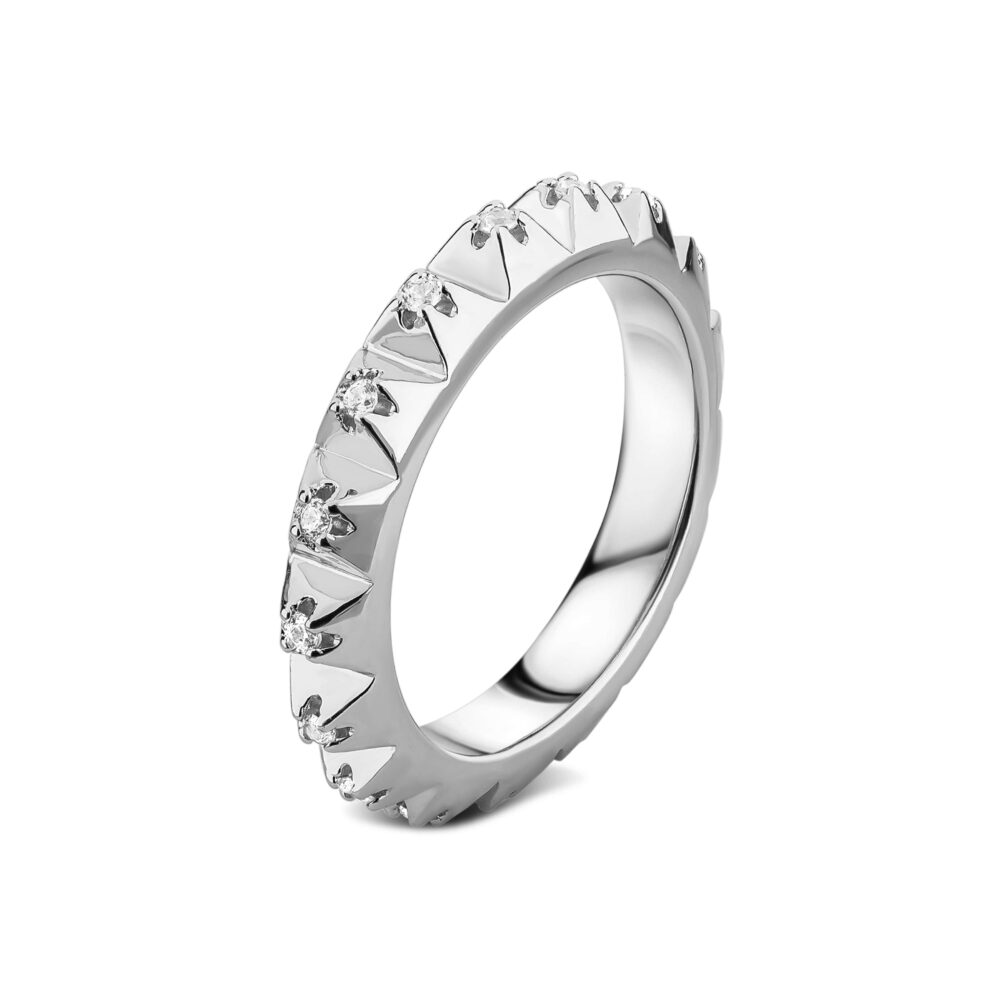 Серебряное кольцо с фианитами. 18200822.146.007714k_ru